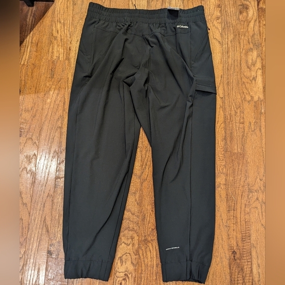 Columbia Women's Pleasant Creek  black Joggers size XL - Picture 8 of 12